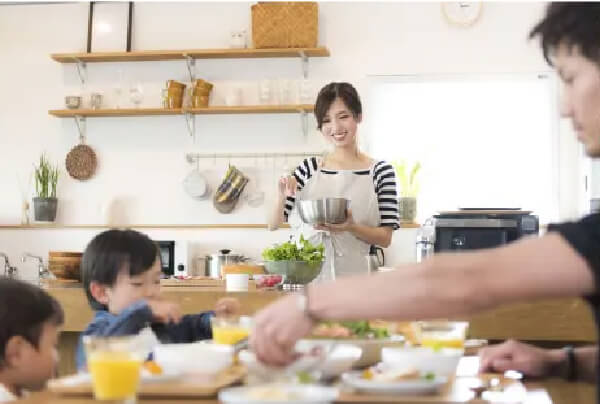 解放感のある対面キッチン